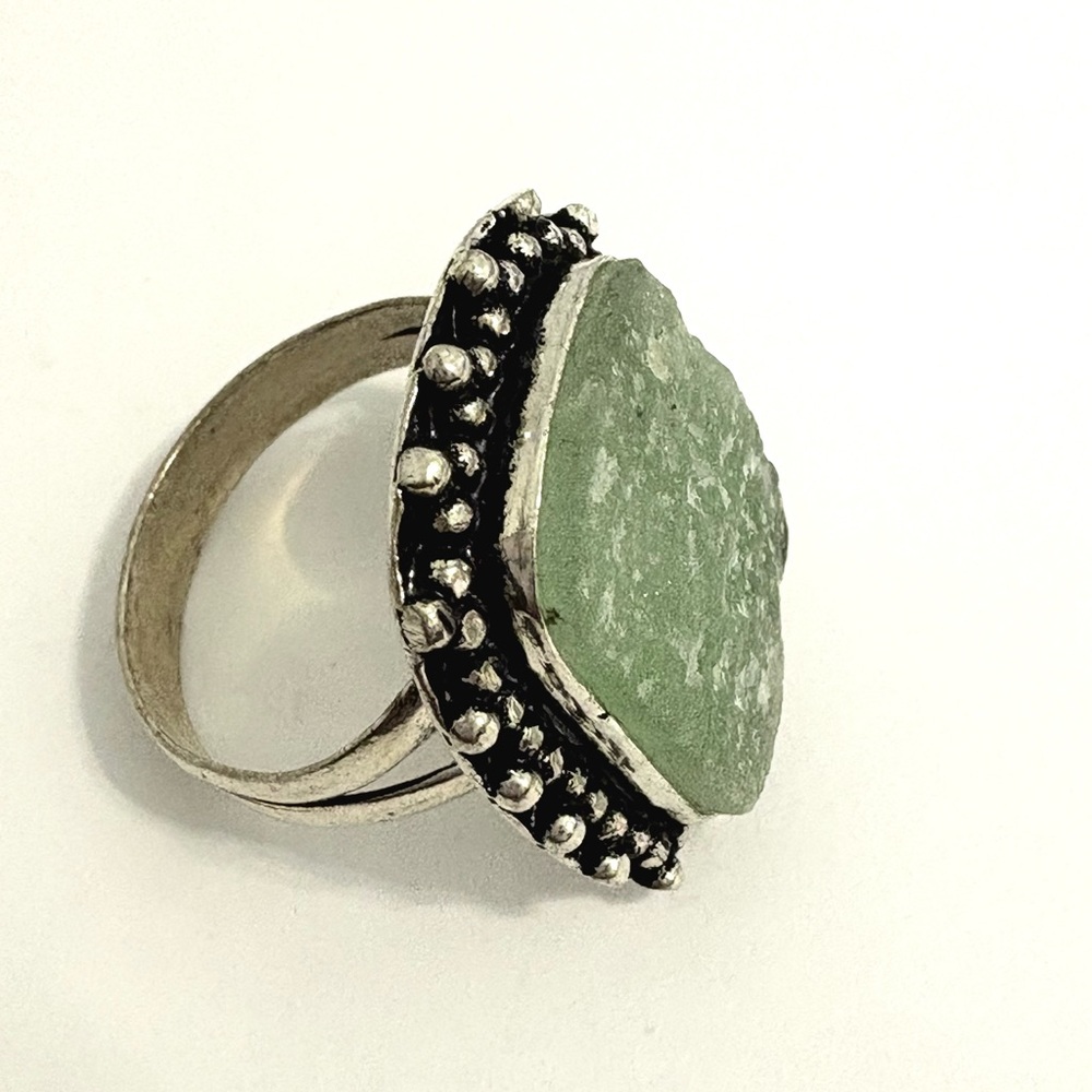 1 inch, Green Quartz Druzy, ring size 1O 1/2